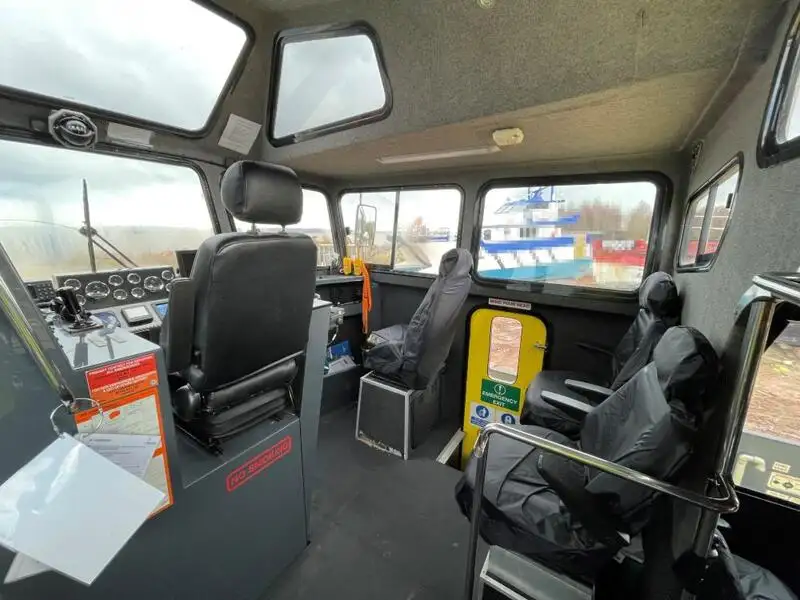 コンテナ船 販売中