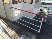 コンテナ船 販売中