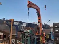 コンテナ船 販売中