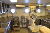 コンテナ船 販売中