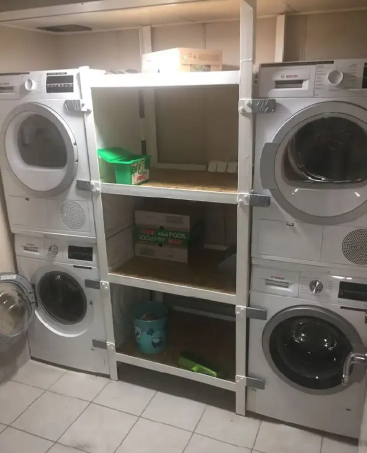 ばら積み貨物船 販売中