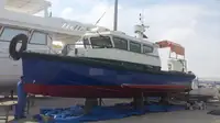 乗組員輸送船 販売中