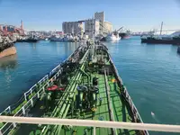 Oil/Chemical tanker 販売のため