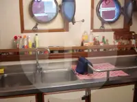 生きた魚輸送船 販売中