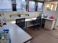 測量船 販売中