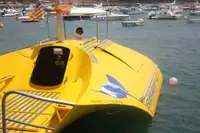 潜水艦 販売中