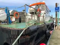 乗組員輸送船 販売中