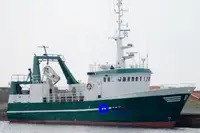 トロール漁船 販売中