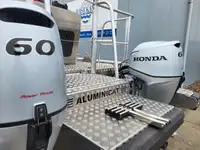 カタマラン 販売中