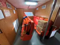 乗組員輸送船 販売中