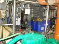 生きた魚輸送船 販売中