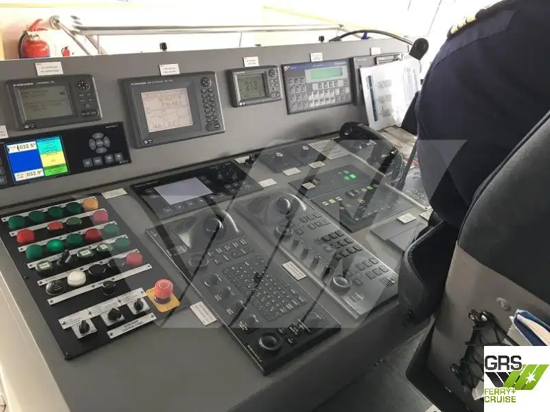 RoPax船 販売中