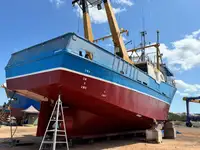 トロール漁船 販売中