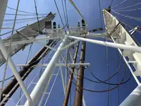 Trawler 販売のため