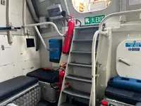 乗組員輸送船 販売中