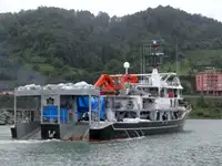 巻き網漁船 販売中