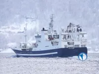 トロール漁船 販売中