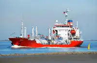 Oil/Chemical tanker 販売のため