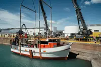 Trawler 販売のため