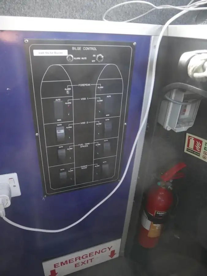 洋上風力発電所サービス船 販売中