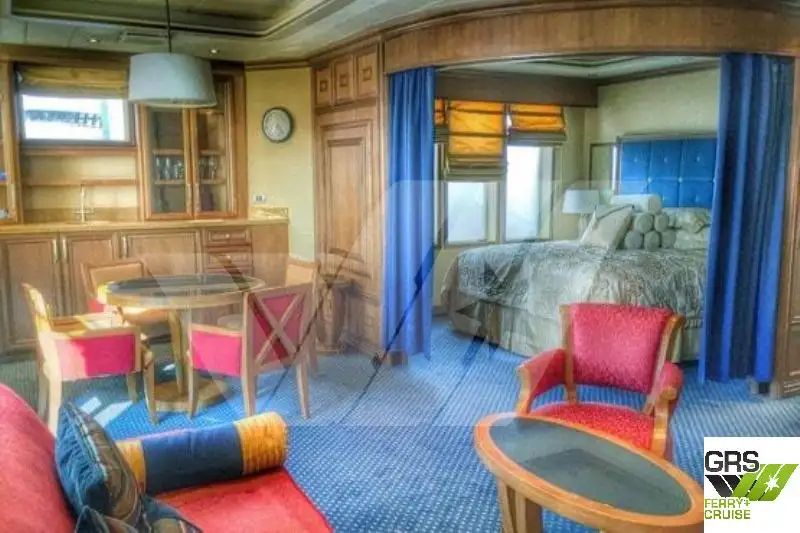 クルーズ船 販売中