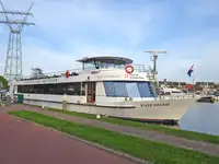 旅客船 販売中