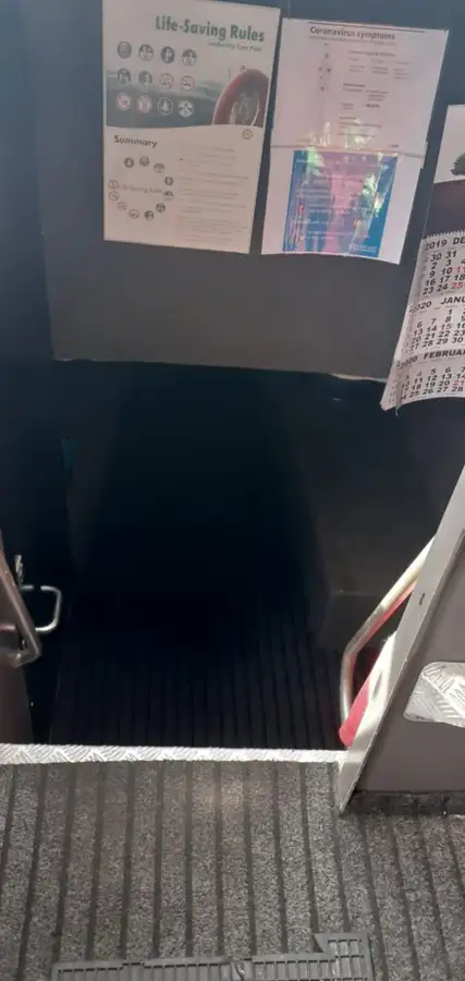 乗組員輸送船 販売中