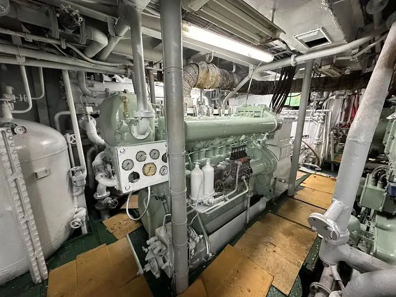 トロール漁船 販売中