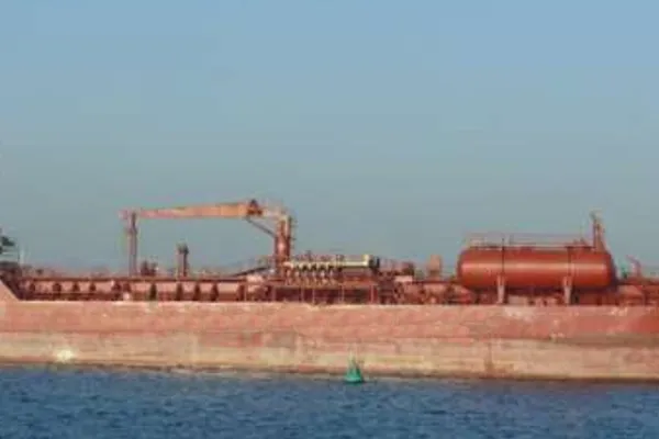 Oil/Chemical tanker for sale