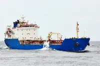 Oil/Chemical tanker 販売のため
