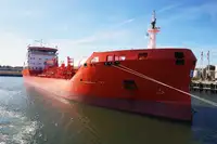 Oil/Chemical tanker 販売のため