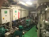 ばら積み貨物船 販売中