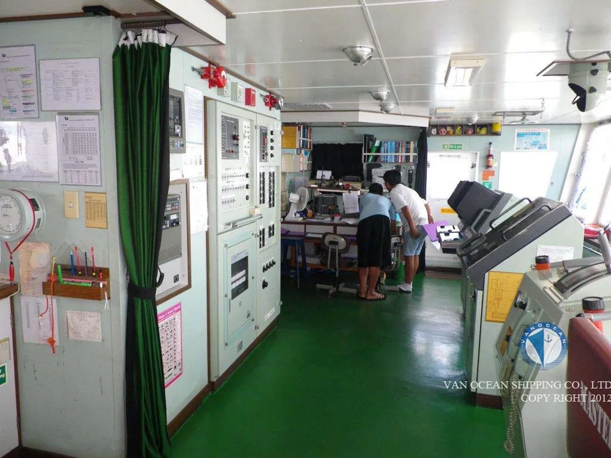 石油/化学タンカー 販売中