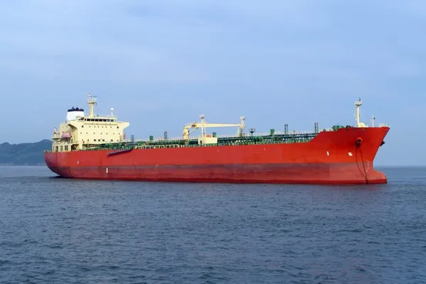 Oil/Chemical tanker for sale