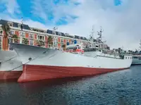 Trawler 販売のため