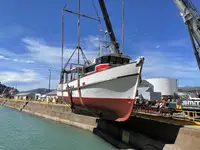 トロール漁船 販売中