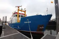 Floating hotel 販売のため