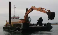 浚渫船 販売中