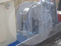 生きた魚輸送船 販売中