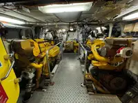 乗組員輸送船 販売中