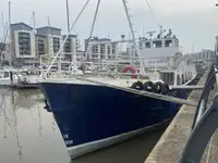 Trawler 販売のため
