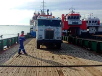 上陸用舟艇（タンク） 販売中