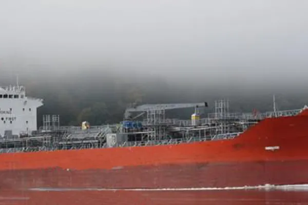 Oil/Chemical tanker for sale