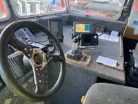 乗組員輸送船 販売中
