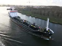 Oil/Chemical tanker 販売のため