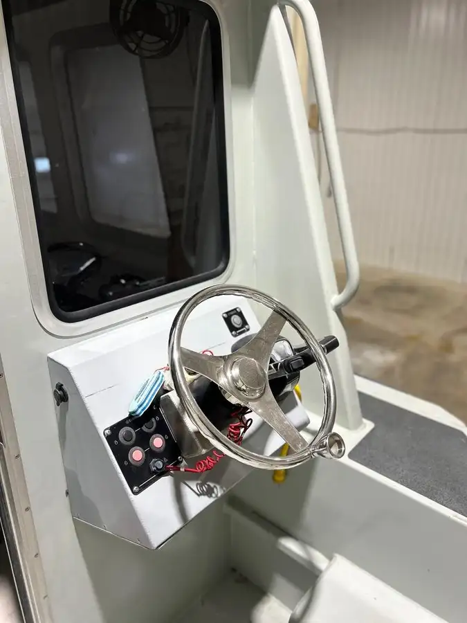 巡視艇 販売中