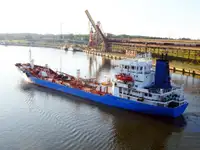 Oil/Chemical tanker 販売のため