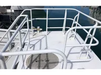 乗組員輸送船 販売中