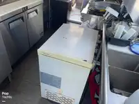 ポンツーン 販売中