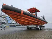 コンテナ船 販売中